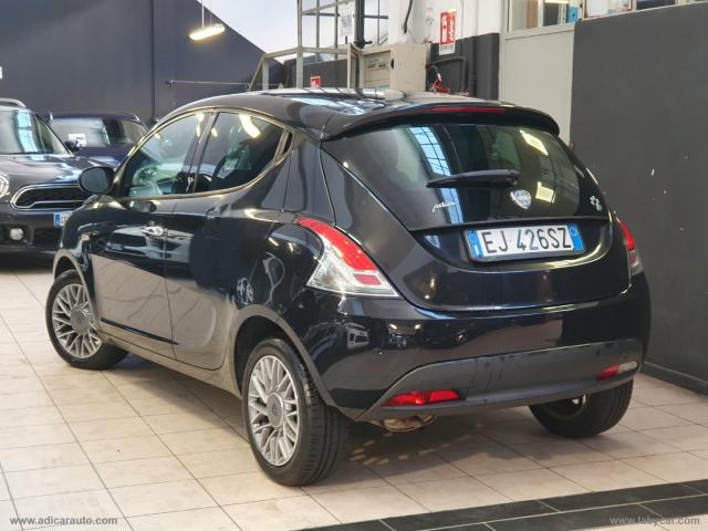 Auto - Lancia ypsilon 1.2 69 cv 5p. s&s platinum