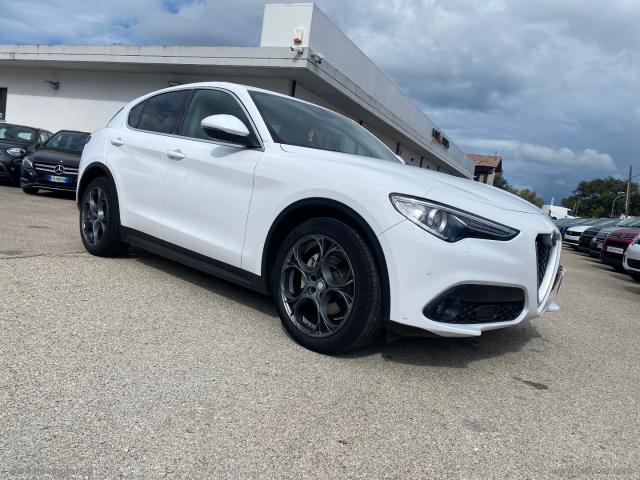 Alfa romeo stelvio 2.2 t.diesel 180cv at8 rwd super