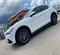 Auto - Alfa romeo stelvio 2.2 t.diesel 180cv at8 rwd super