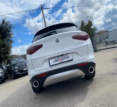 Auto - Alfa romeo stelvio 2.2 t.diesel 180cv at8 rwd super