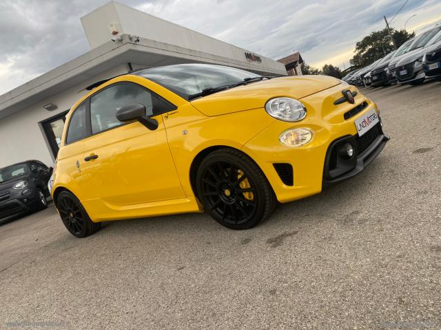 Auto - Abarth 595 1.4 turbo t-jet 180 cv competizione