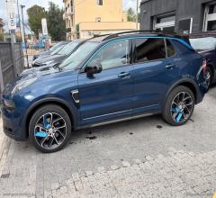 Auto - Lynk&co 01 1.5 td phev