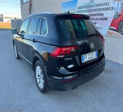 Auto - Volkswagen tiguan 2.0 tdi dsg business bmt