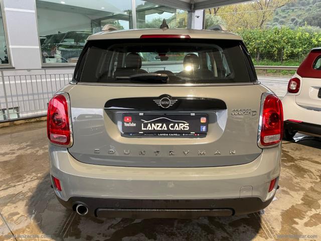 Auto - Mini mini cooper d boost countryman all4