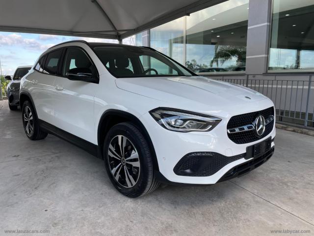 Auto - Mercedes-benz gla 220 d automatic sport