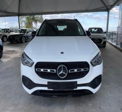 Auto - Mercedes-benz gla 220 d automatic sport