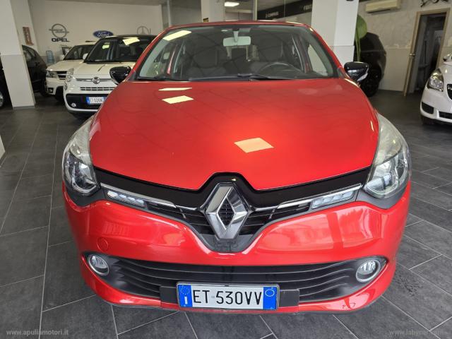 Auto - Renault clio 1.2 75 cv 5p. live