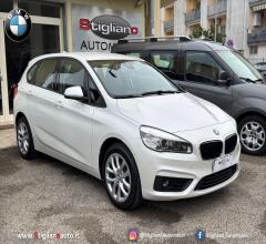 Bmw 218d active tourer advantage