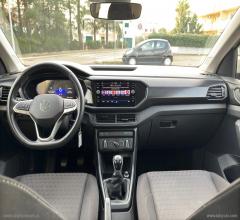 Auto - Volkswagen t-cross 1.0 tsi style bmt