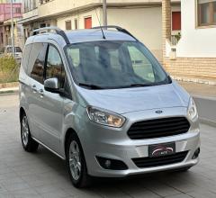 Auto - Ford tourneo courier 1.5 tdci 75 cv plus