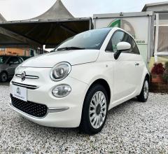 Auto - Fiat 500 1.0 hybrid dolcevita