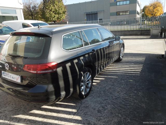 Auto - Volkswagen passat var. 1.6 tdi dsg business bmt