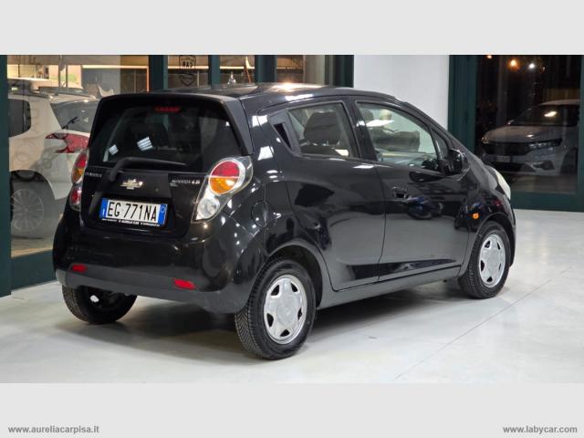 Auto - Chevrolet spark 1.0