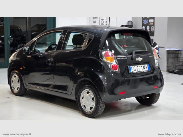 Auto - Chevrolet spark 1.0