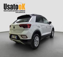 Auto - Volkswagen t-roc 1.0 tsi life