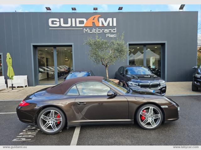 Auto - Porsche 911 carrera 4s cabriolet