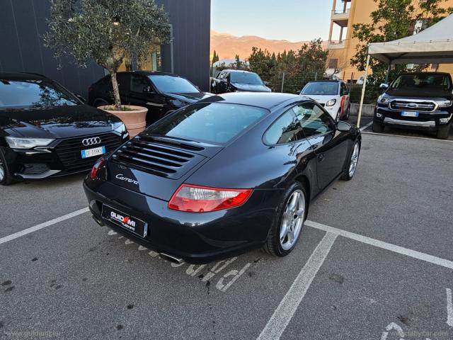 Auto - Porsche 911 carrera coupÃ©