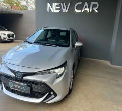 Auto - Toyota corolla 1.8 hybrid business