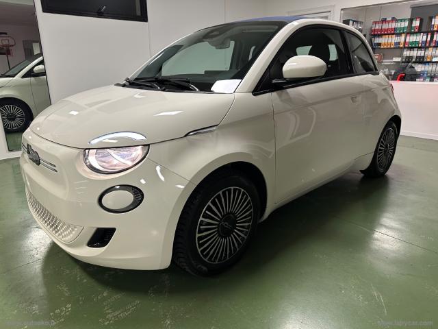 Auto - Fiat 500e icon cabrio