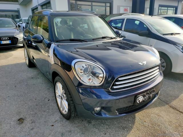 Auto - Mini mini cooper d countryman all4