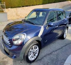 Auto - Mini mini cooper d countryman all4