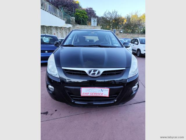 Auto - Hyundai i20 1.2 5p. bluedrive gpl sound edition