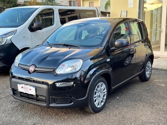 Auto - Fiat panda 1.0 firefly s&s hybrid