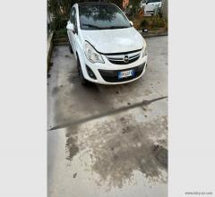 Opel corsa 1.2 85 cv 3p. gpl-tech b-color