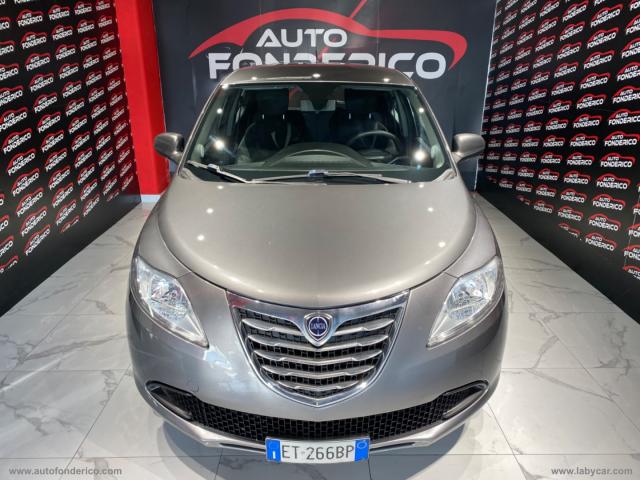 Auto - Lancia ypsilon 1.2 69 cv 5p. elefantino