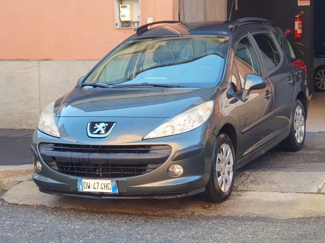 Auto - Peugeot 207 1.4 8v 75 cv sw energie sport eco gpl