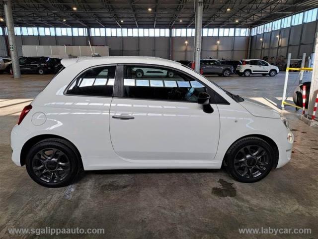 Auto - Fiat 500 1.0 hybrid connect sport