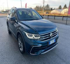 Auto - Volkswagen tiguan 2.0 tdi 150cv scr dsg 4mot.r-line