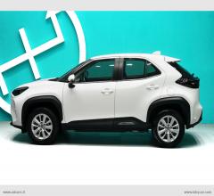 Auto - Toyota yaris cross 1.5 hyb 5p. e-cvt business