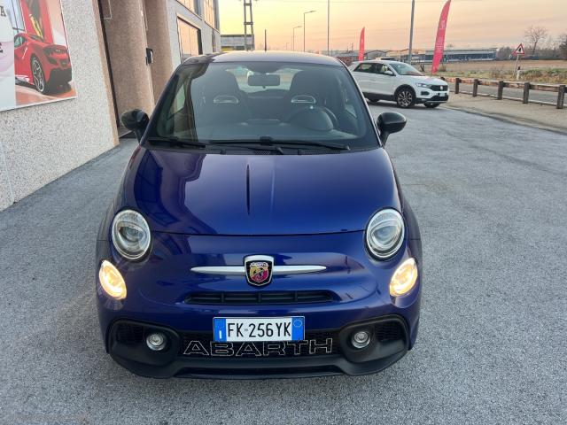 Auto - Abarth 595 1.4 turbo t-jet 145 cv