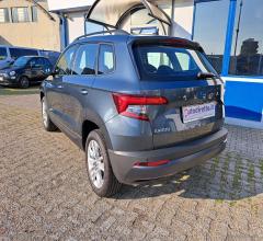 Auto - Skoda karoq 1.6 tdi scr dsg sportline