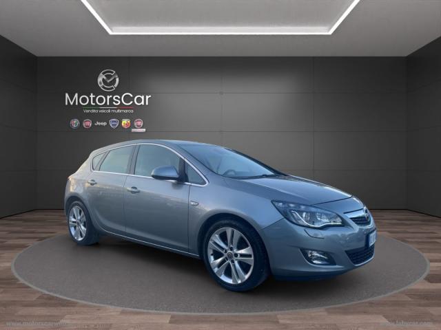 Auto - Opel astra 1.7 cdti 125 cv 5p. cosmo