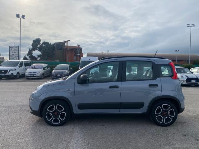 Auto - Fiat panda 1.0 firefly s&s hybrid city life