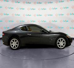 Auto - Maserati granturismo 4.2 v8