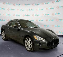 Auto - Maserati granturismo 4.2 v8