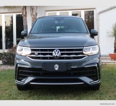 Auto - Volkswagen tiguan 2.0 tdi 150cv scr dsg 4mot.r-line