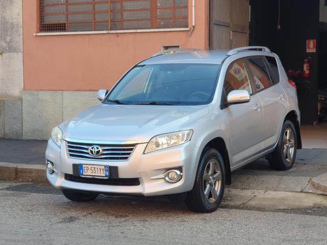 Auto - Toyota rav4 2.2 d-4d 150 cv