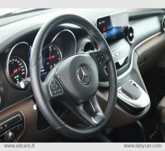 Auto - Mercedes-benz v 300 d aut. 4matic premium long