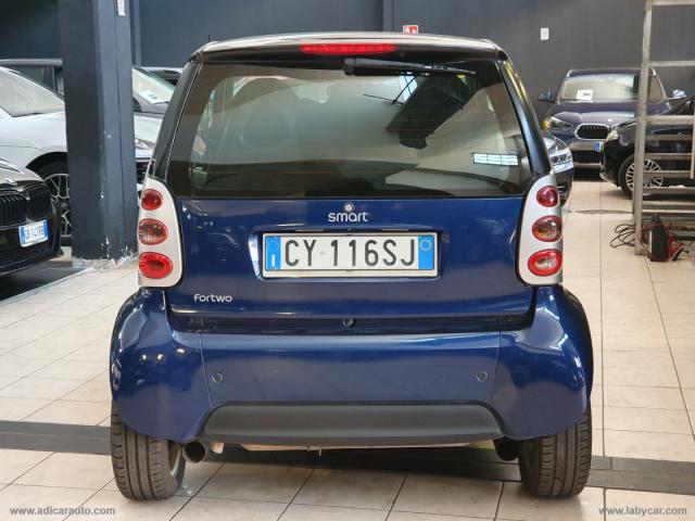 Auto - Smart fortwo coupÃ© passion