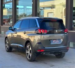 Auto - Peugeot 5008 bluehdi 120 s&s eat6 allure