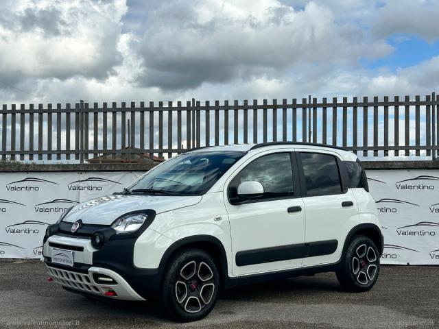 Auto - Fiat panda cross 1.0 firefly s&s hybrid