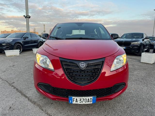 Lancia ypsilon 0.9 t.air 85cv 5p.eco-chic elefantino