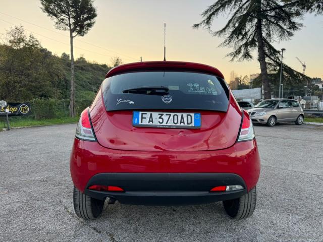 Auto - Lancia ypsilon 0.9 t.air 85cv 5p.eco-chic elefantino