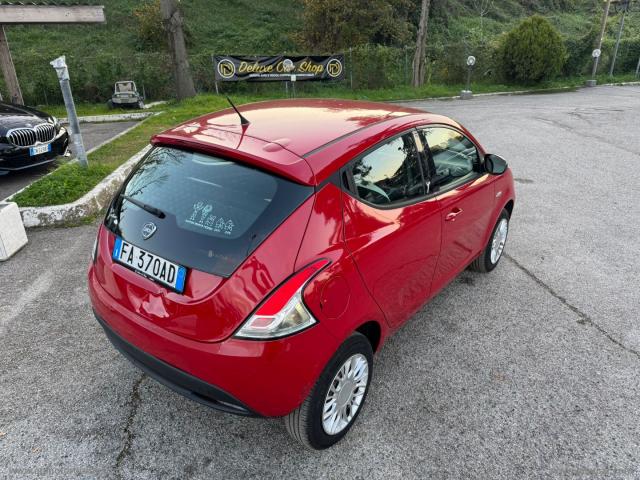 Auto - Lancia ypsilon 0.9 t.air 85cv 5p.eco-chic elefantino