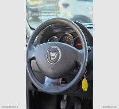 Auto - Dacia duster 1.5 dci 8v 110 cv 4x2 essential