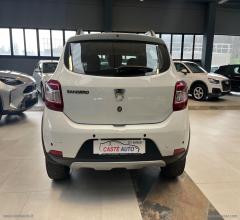 Auto - Dacia sandero stepway 0.9 tce 12v t-gpl 90 s&s